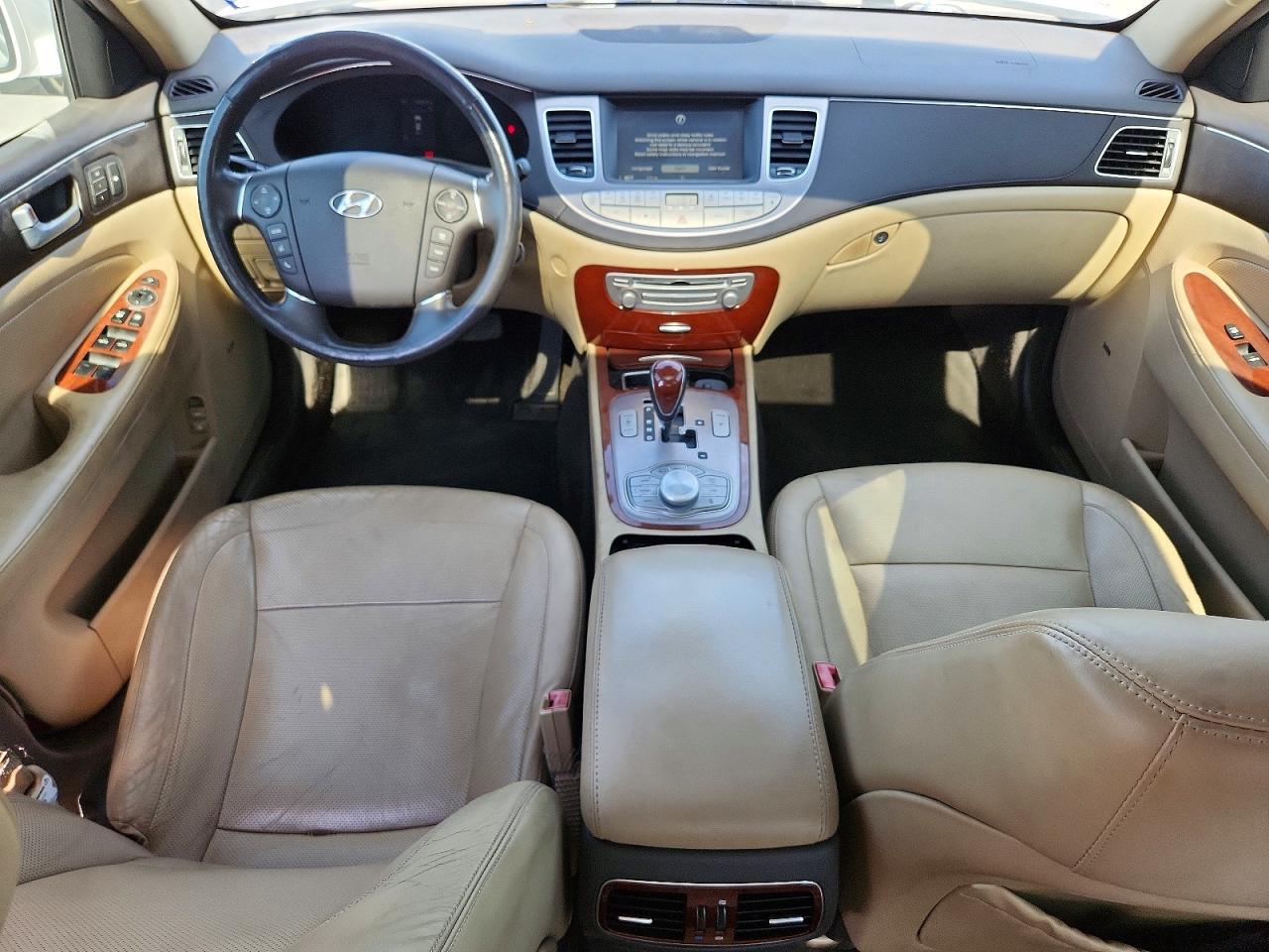 2014 Hyundai Genesis 5.0l White vin: KMHGC4DH2EU262532