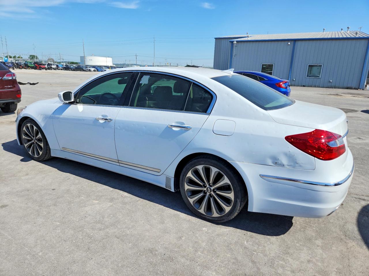 2014 Hyundai Genesis 5.0l White vin: KMHGC4DH2EU262532