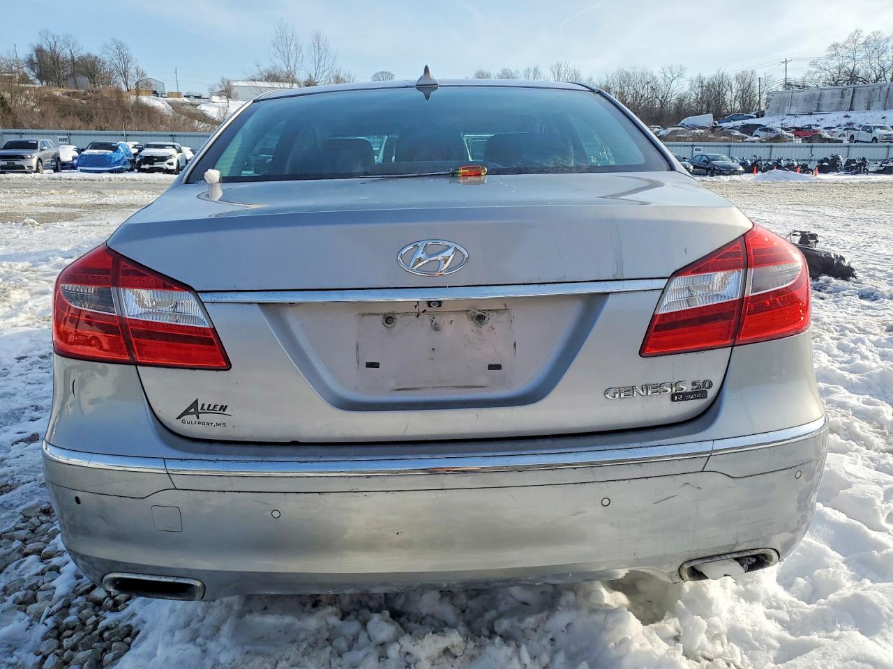 2013 Hyundai Genesis 5.0l Серебряный vin: KMHGC4DH4DU221284