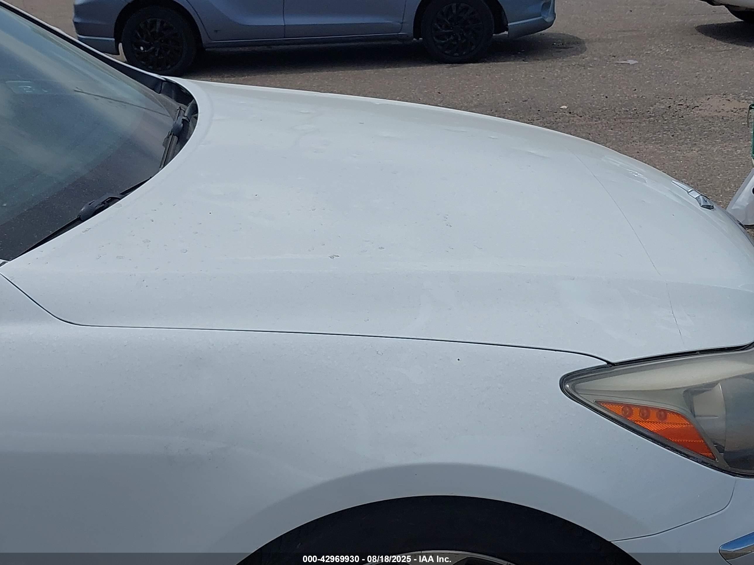 2014 Hyundai Genesis 5.0 R-spec White vin: KMHGC4DH4EU262404
