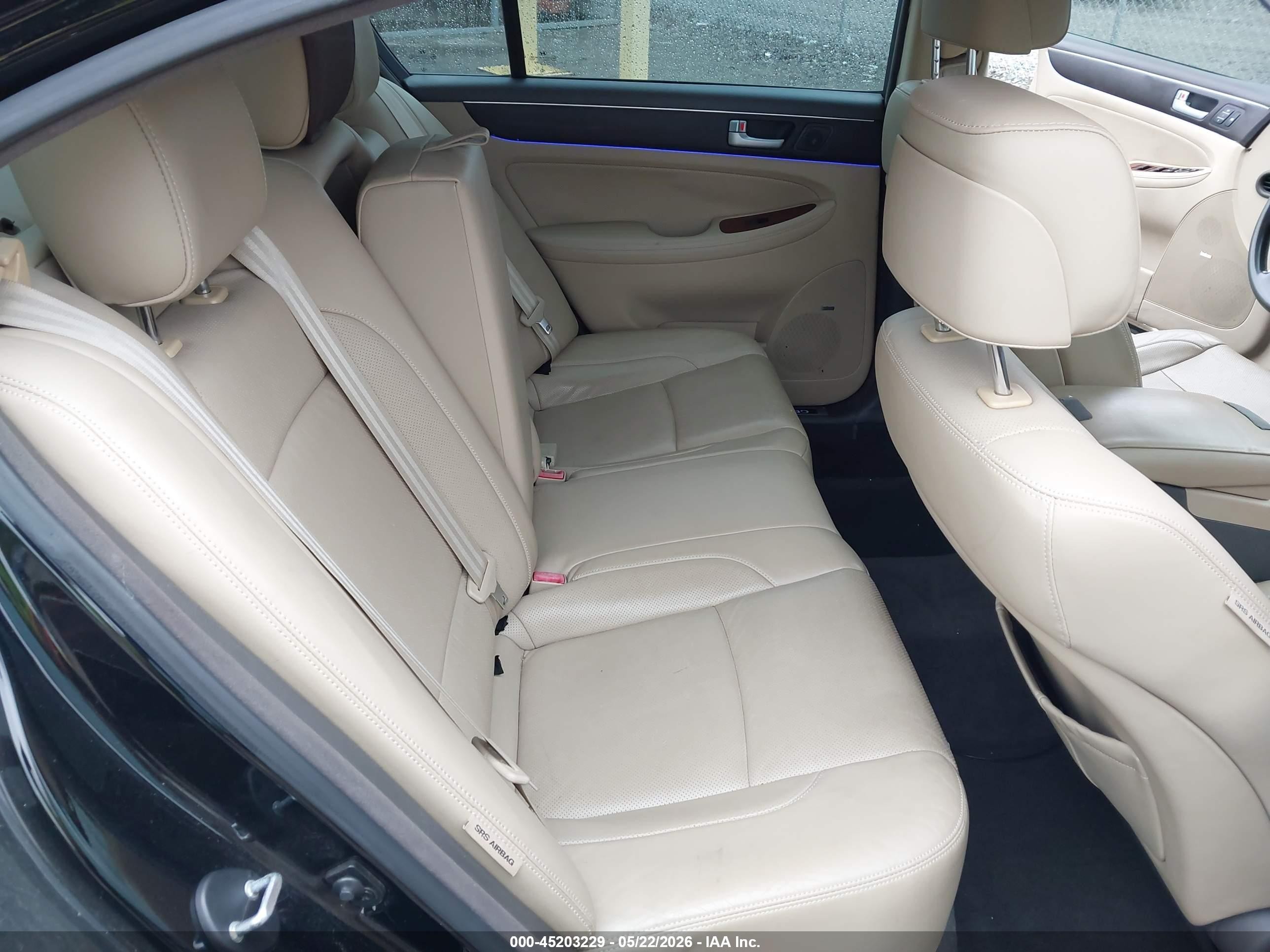 2012 Hyundai Genesis 5.0 Black vin: KMHGC4DH5CU186141
