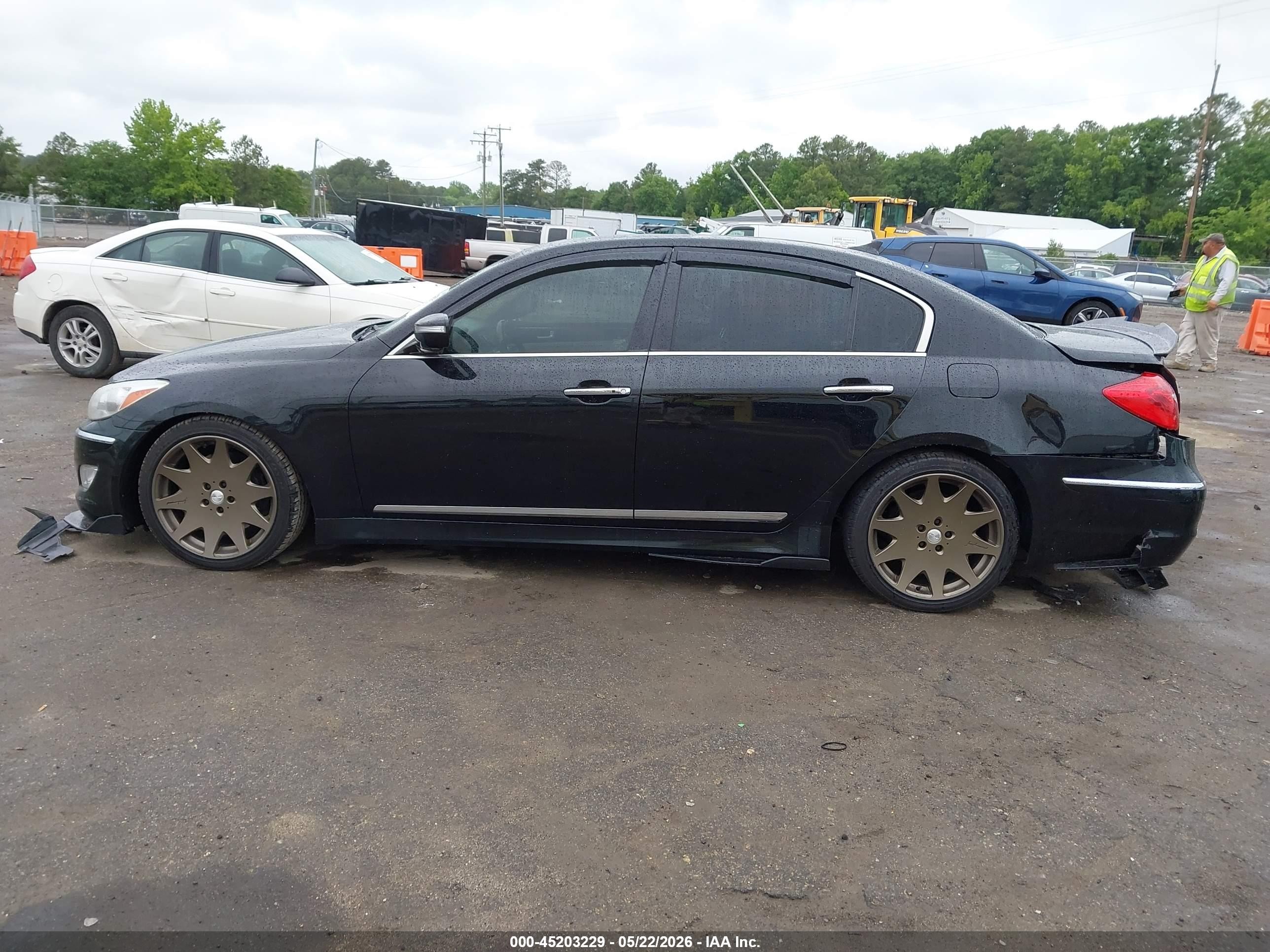 2012 Hyundai Genesis 5.0 Black vin: KMHGC4DH5CU186141