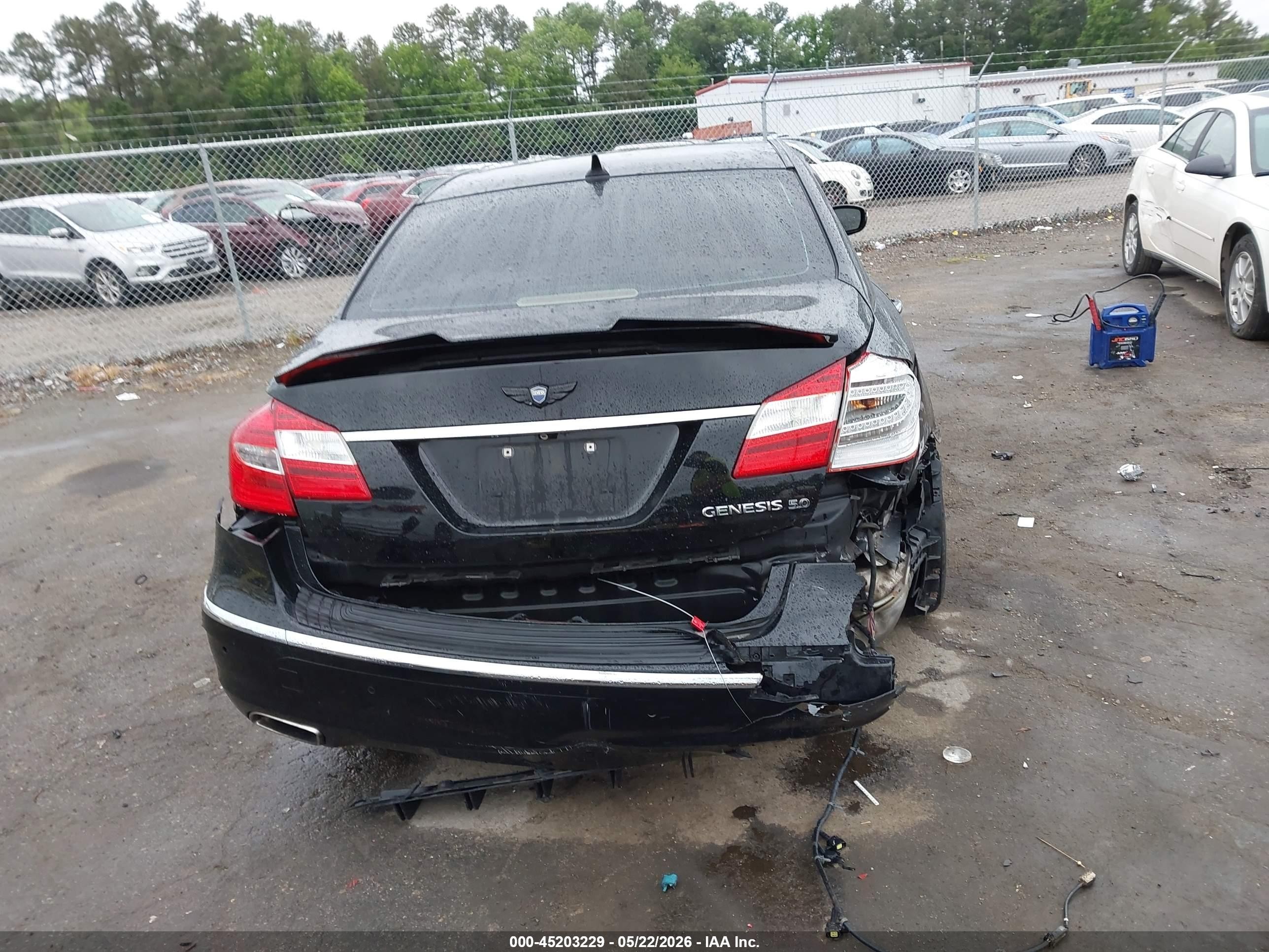 2012 Hyundai Genesis 5.0 Black vin: KMHGC4DH5CU186141