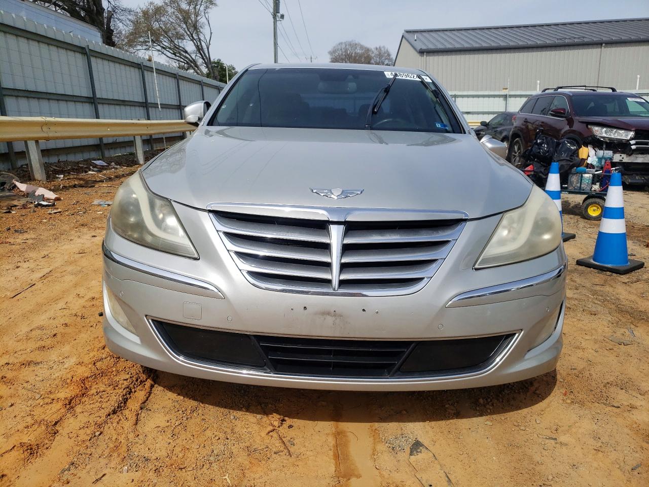 2012 Hyundai Genesis 5.0l R-spec Серебряный vin: KMHGC4DH6CU162656