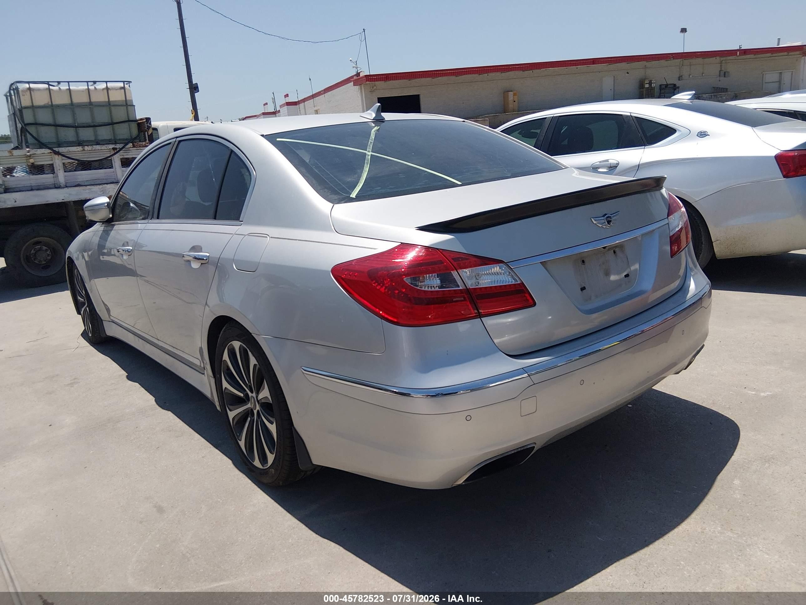 2012 Hyundai Genesis 5.0 R-spec Silver vin: KMHGC4DH6CU169414