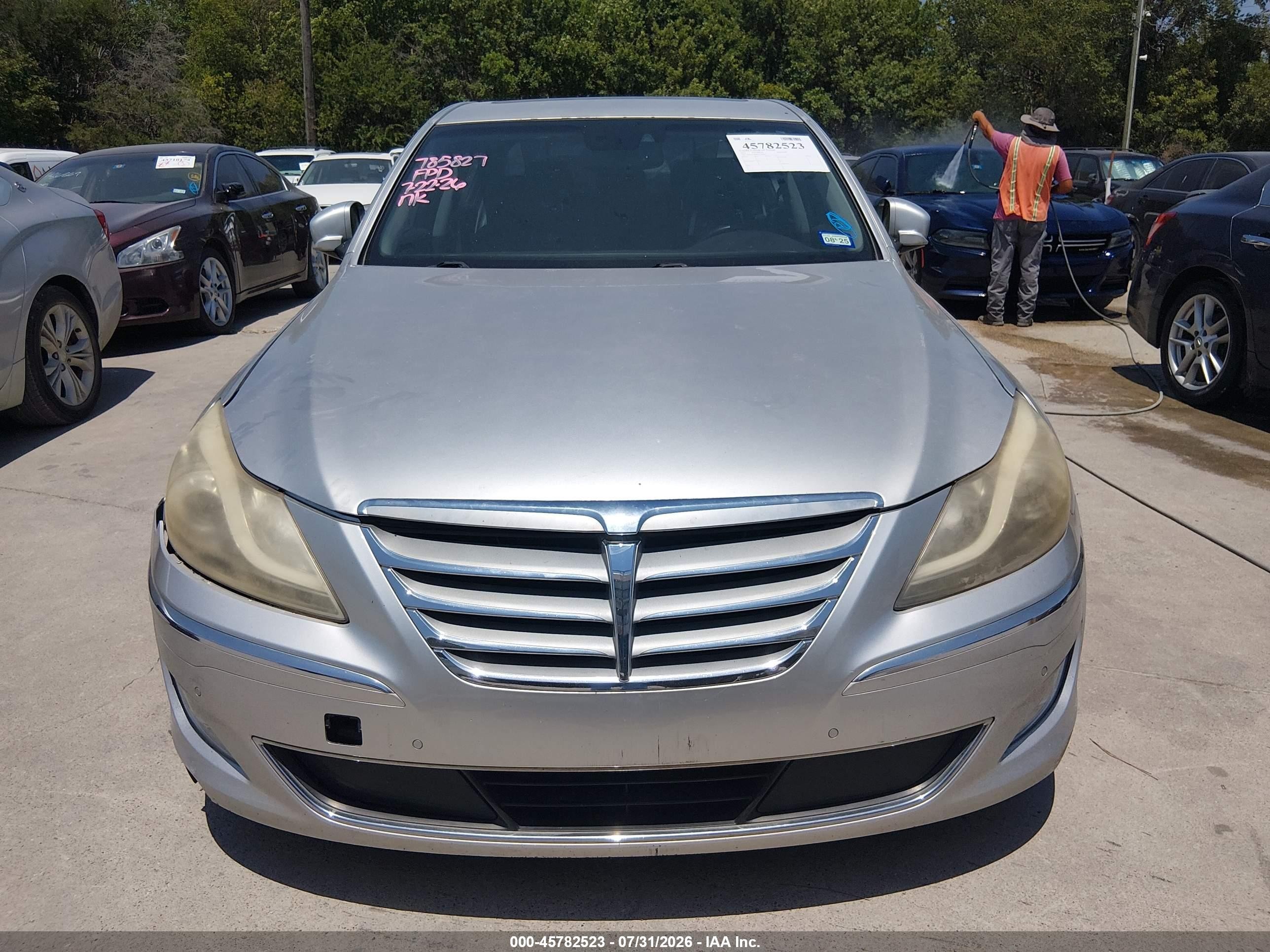 2012 Hyundai Genesis 5.0 R-spec Silver vin: KMHGC4DH6CU169414