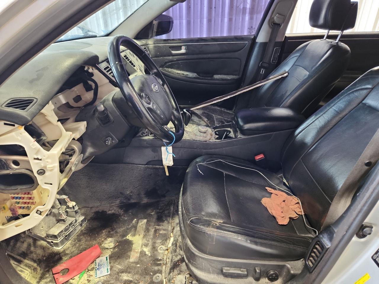 2013 Hyundai Genesis 5.0l Silver vin: KMHGC4DH6DU225322 Damage: Dash Trim Panel, Missing, Replacement Required