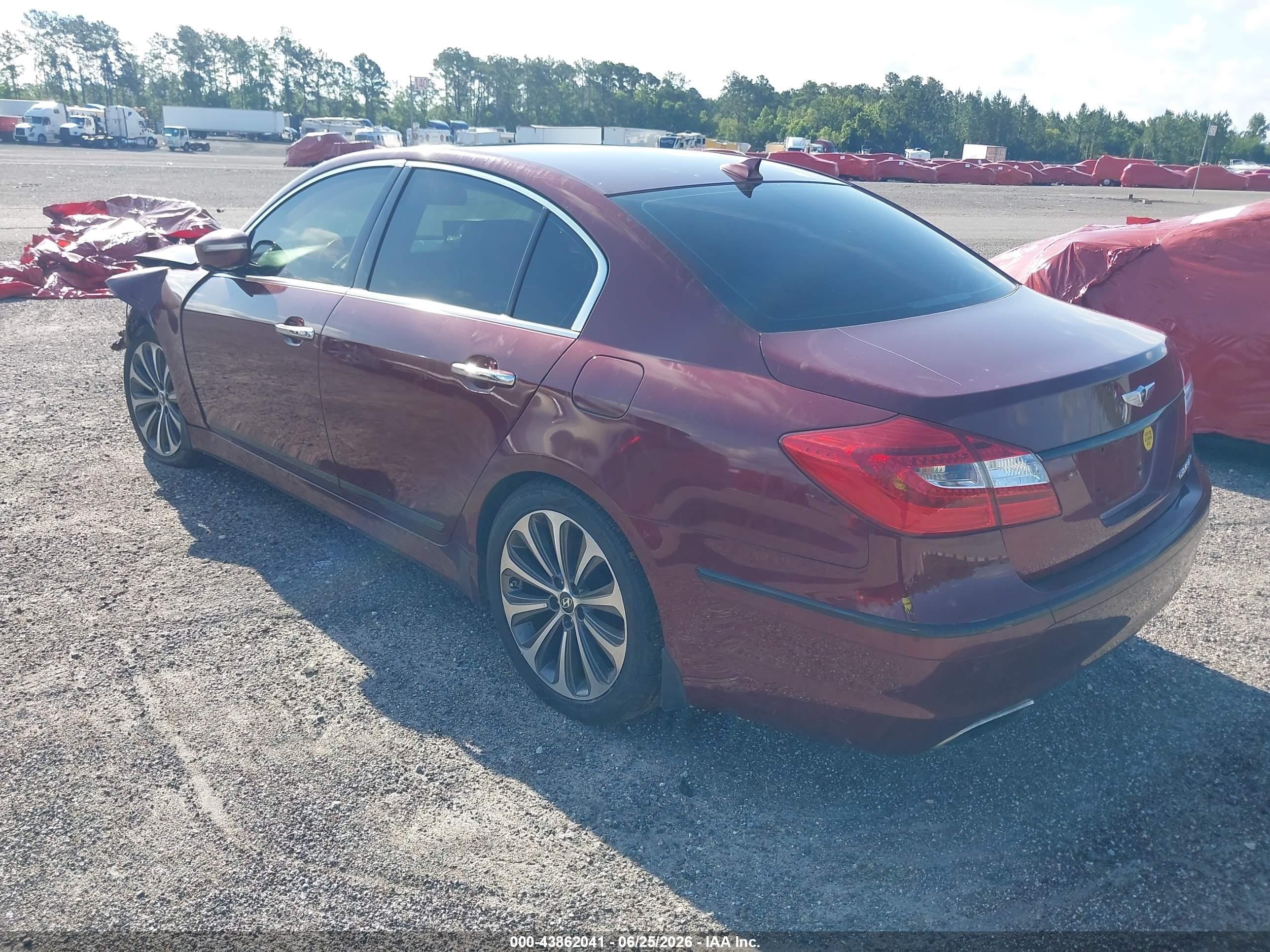 2013 Hyundai Genesis 5.0 R-spec Red vin: KMHGC4DH7DU230318