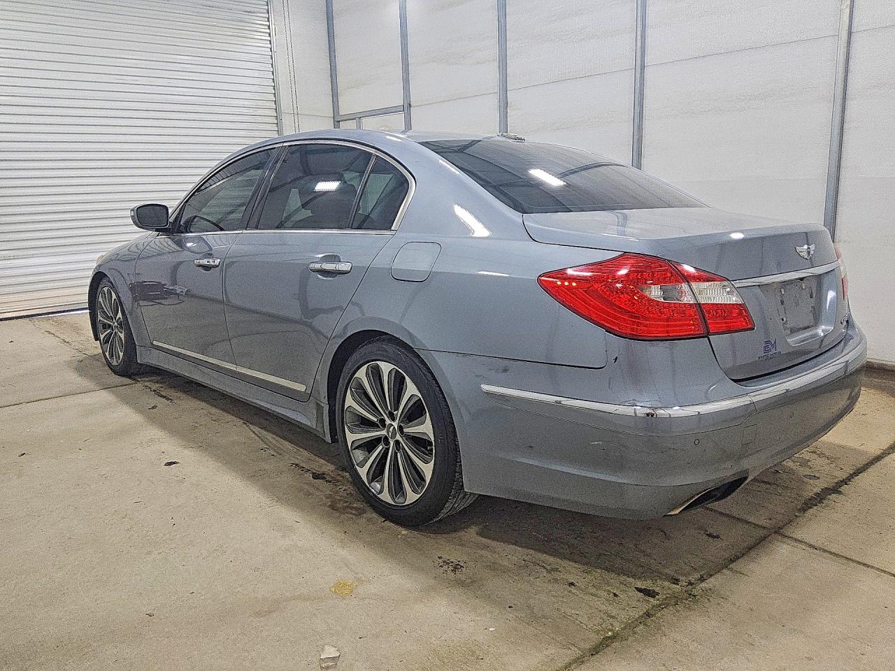 2014 Hyundai Genesis 5.0l Gray vin: KMHGC4DHXEU265016