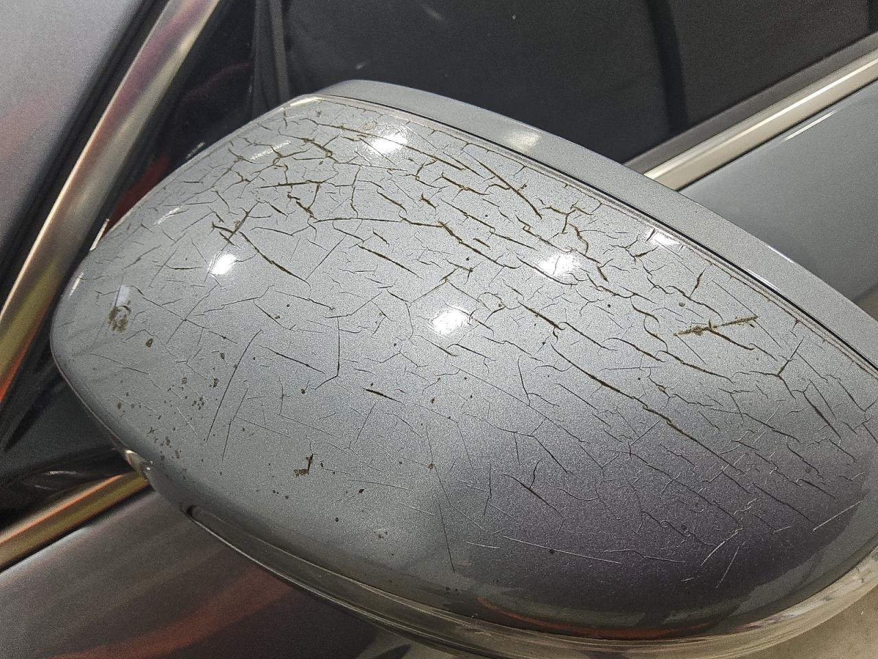 2014 Hyundai Genesis 5.0l Gray vin: KMHGC4DHXEU265016 Damage: Lf Mirror Cover, Heavy Scratch, > 12 Inches