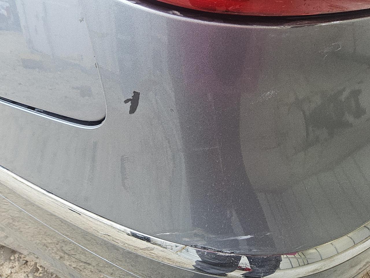 2014 Hyundai Genesis 5.0l Gray vin: KMHGC4DHXEU265016 Damage: Rear Bumper, Heavy Scratch, 1 To 2 Inches