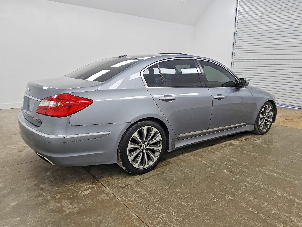 2014 Hyundai Genesis 5.0l Серый vin: KMHGC4DHXEU265016