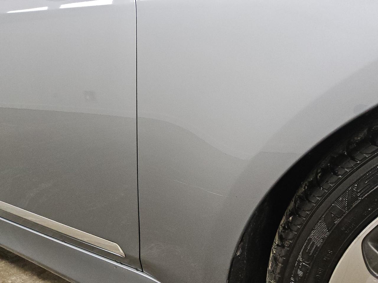 2014 Hyundai Genesis 5.0l Серый vin: KMHGC4DHXEU265016 Damage: Right Front Fender, Heavy Scratch, 4 To 5 Inches