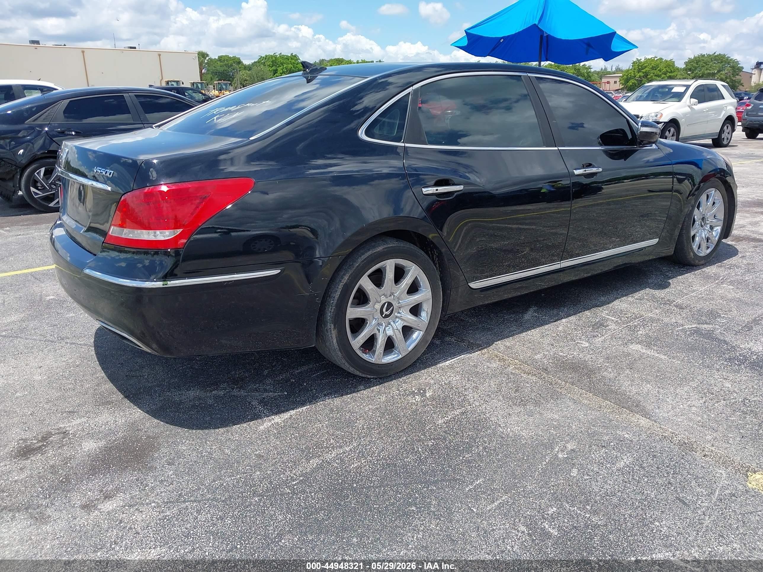 2011 Hyundai Equus Signature Black vin: KMHGH4JF0BU035761