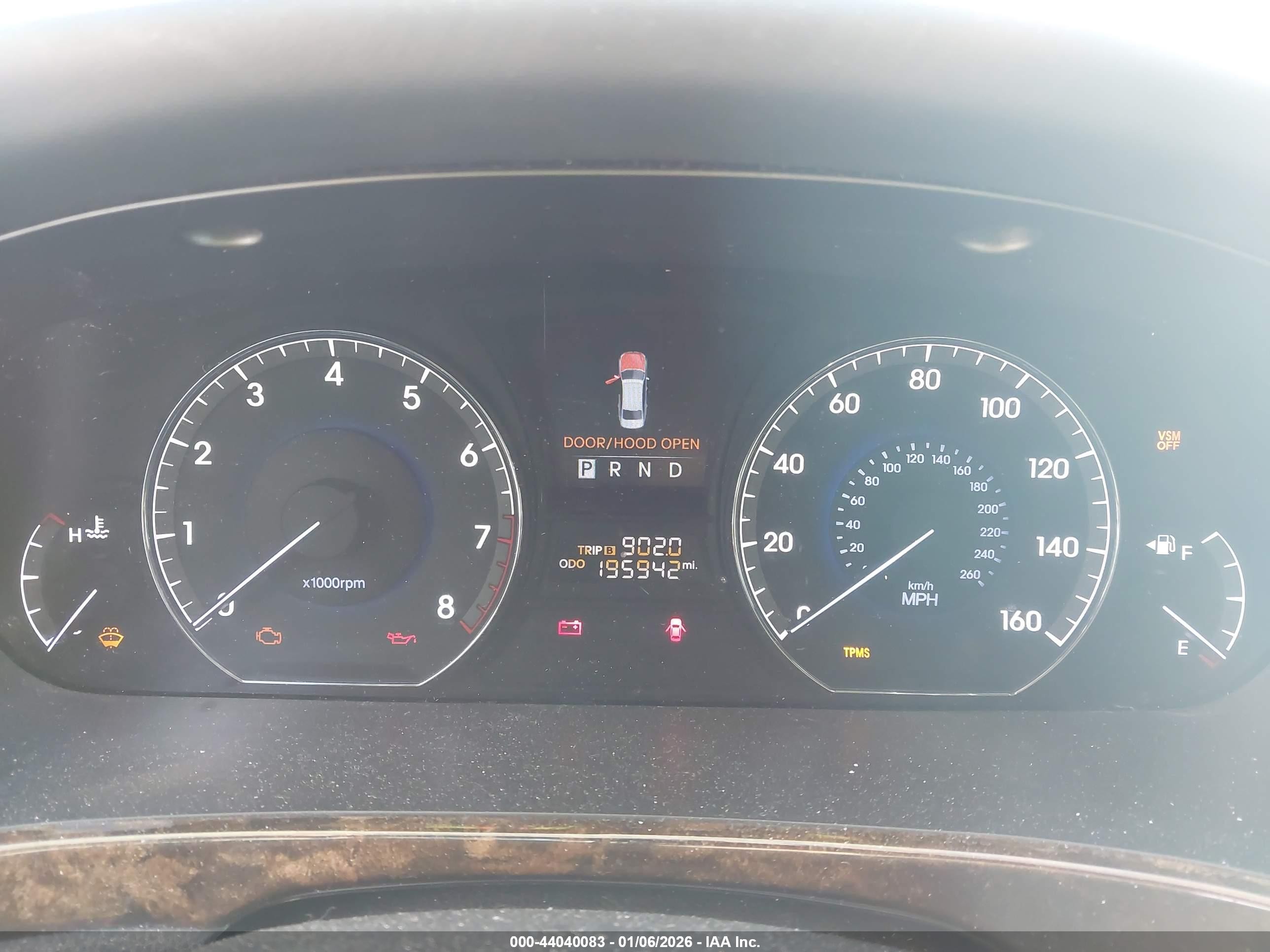 2011 Hyundai Equus Signature Silver vin: KMHGH4JF3BU035916