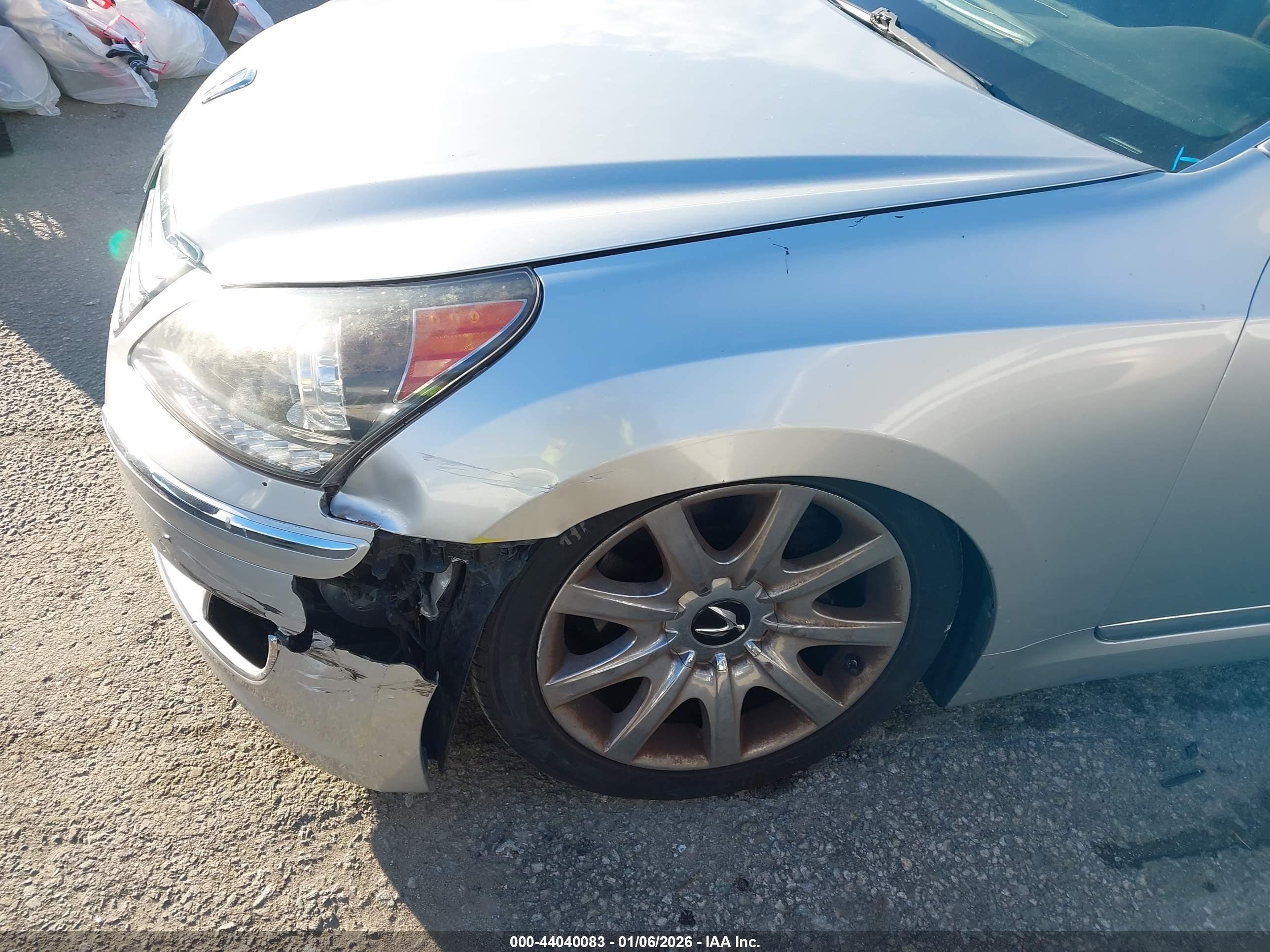 2011 Hyundai Equus Signature Silver vin: KMHGH4JF3BU035916