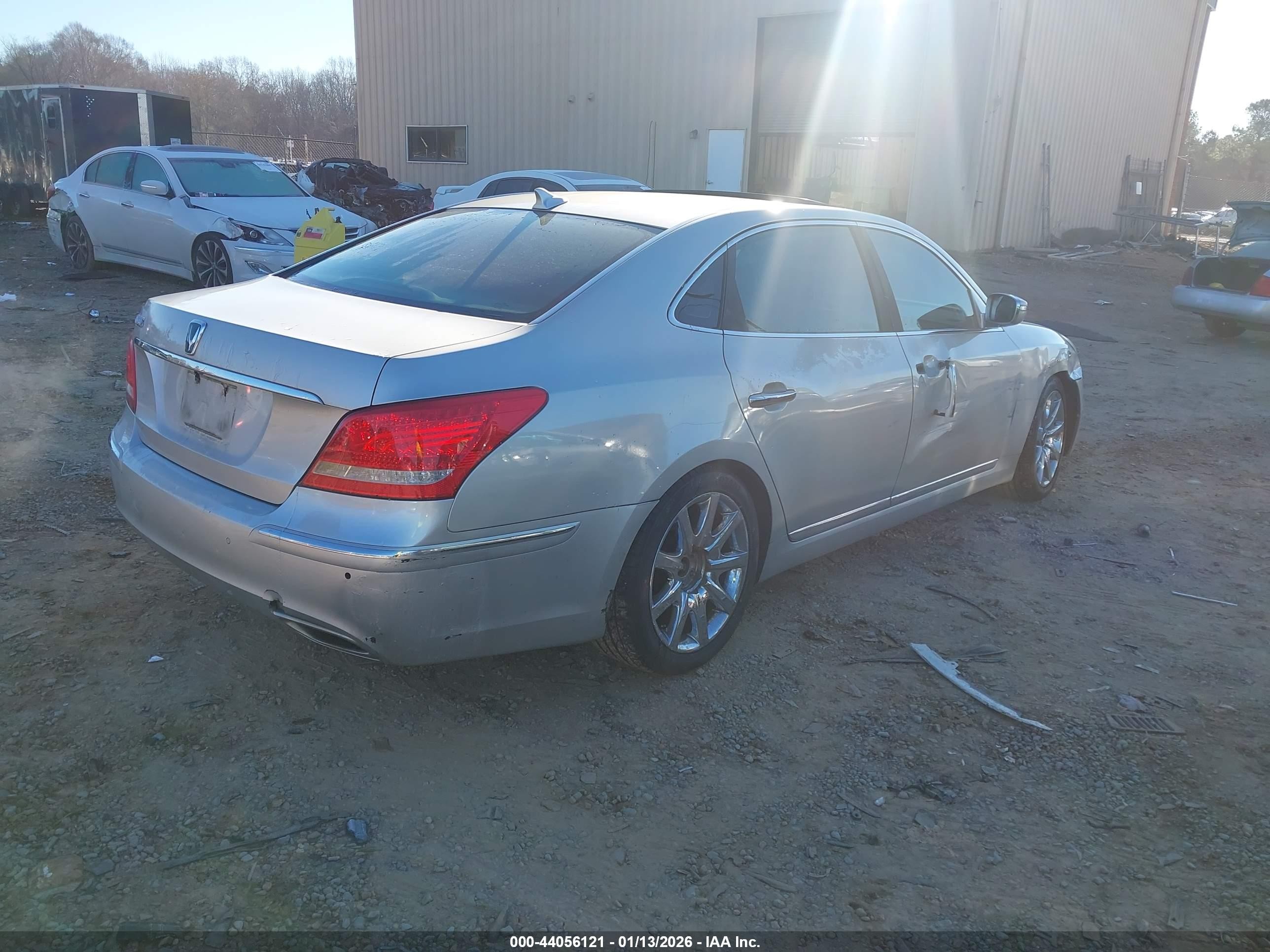 2011 Hyundai Equus Signature Silver vin: KMHGH4JF6BU029432