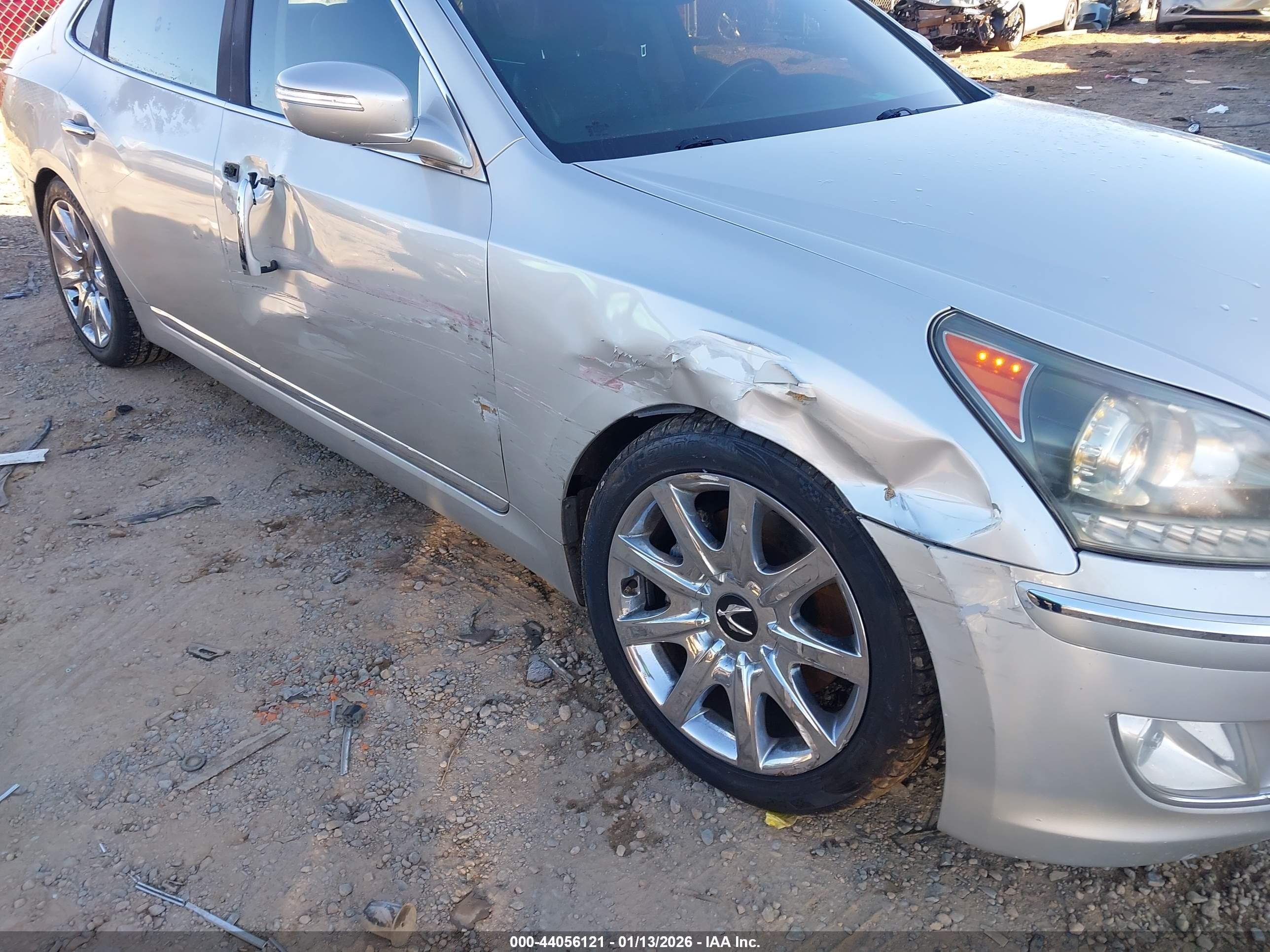 2011 Hyundai Equus Signature Silver vin: KMHGH4JF6BU029432