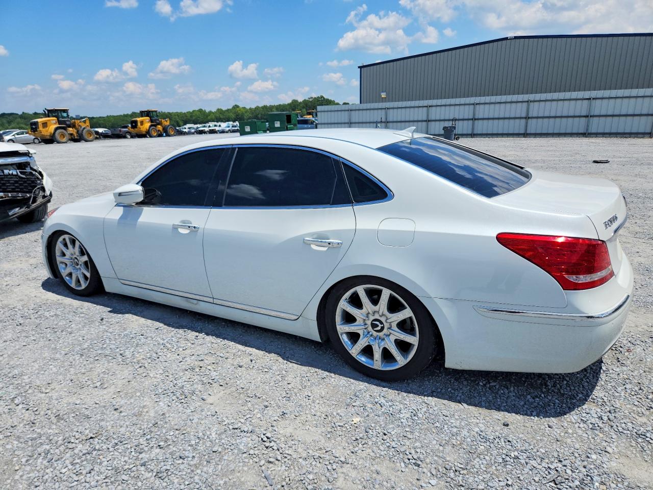 2011 Hyundai Equus Ultimate White vin: KMHGH4JF6BU034078