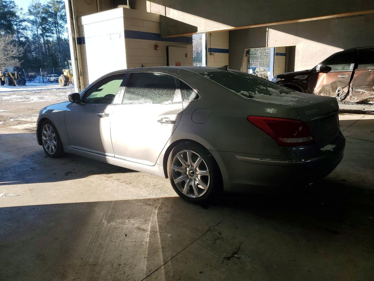 2011 Hyundai Equus Signature Gray vin: KMHGH4JF8BU029934