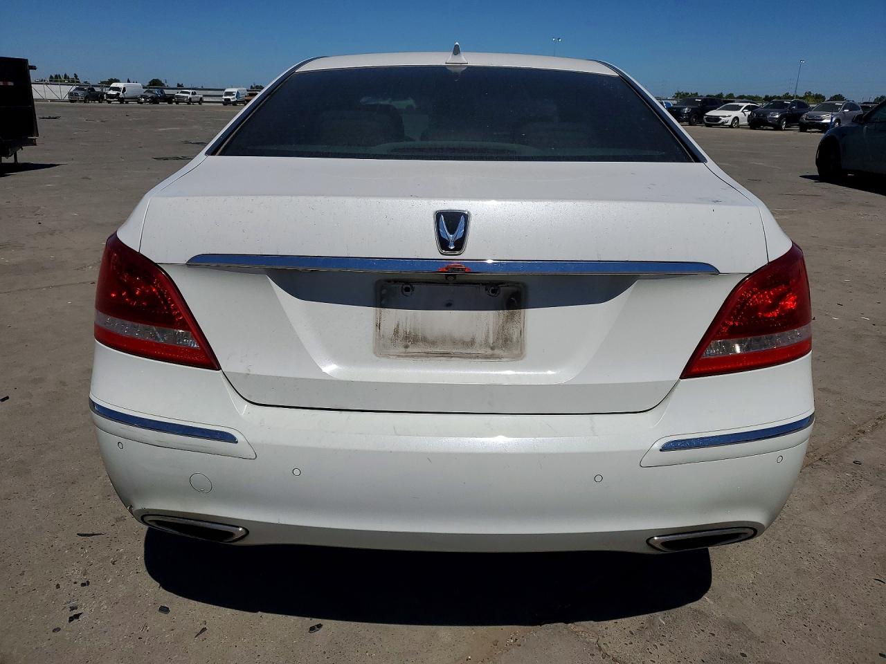 2013 Hyundai Equus Signature White vin: KMHGH4JH0DU072409