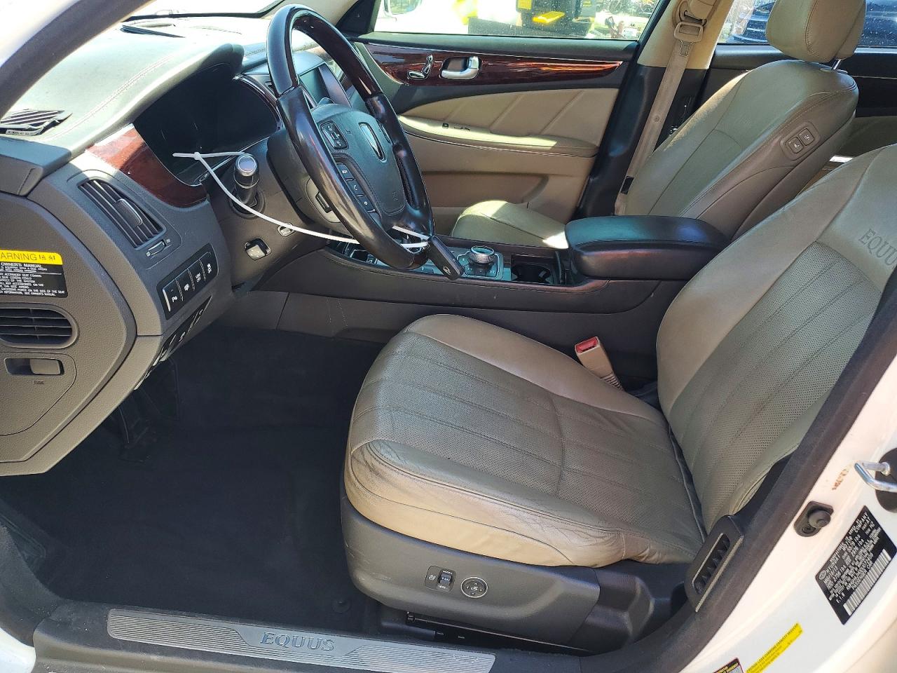 2013 Hyundai Equus Signature White vin: KMHGH4JH0DU072409