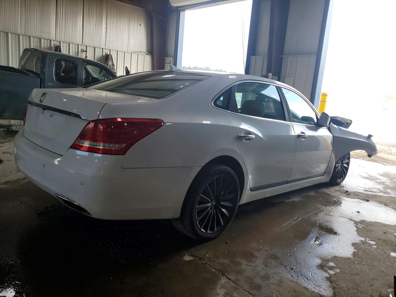 2014 Hyundai Equus Signature White vin: KMHGH4JH0EU089308