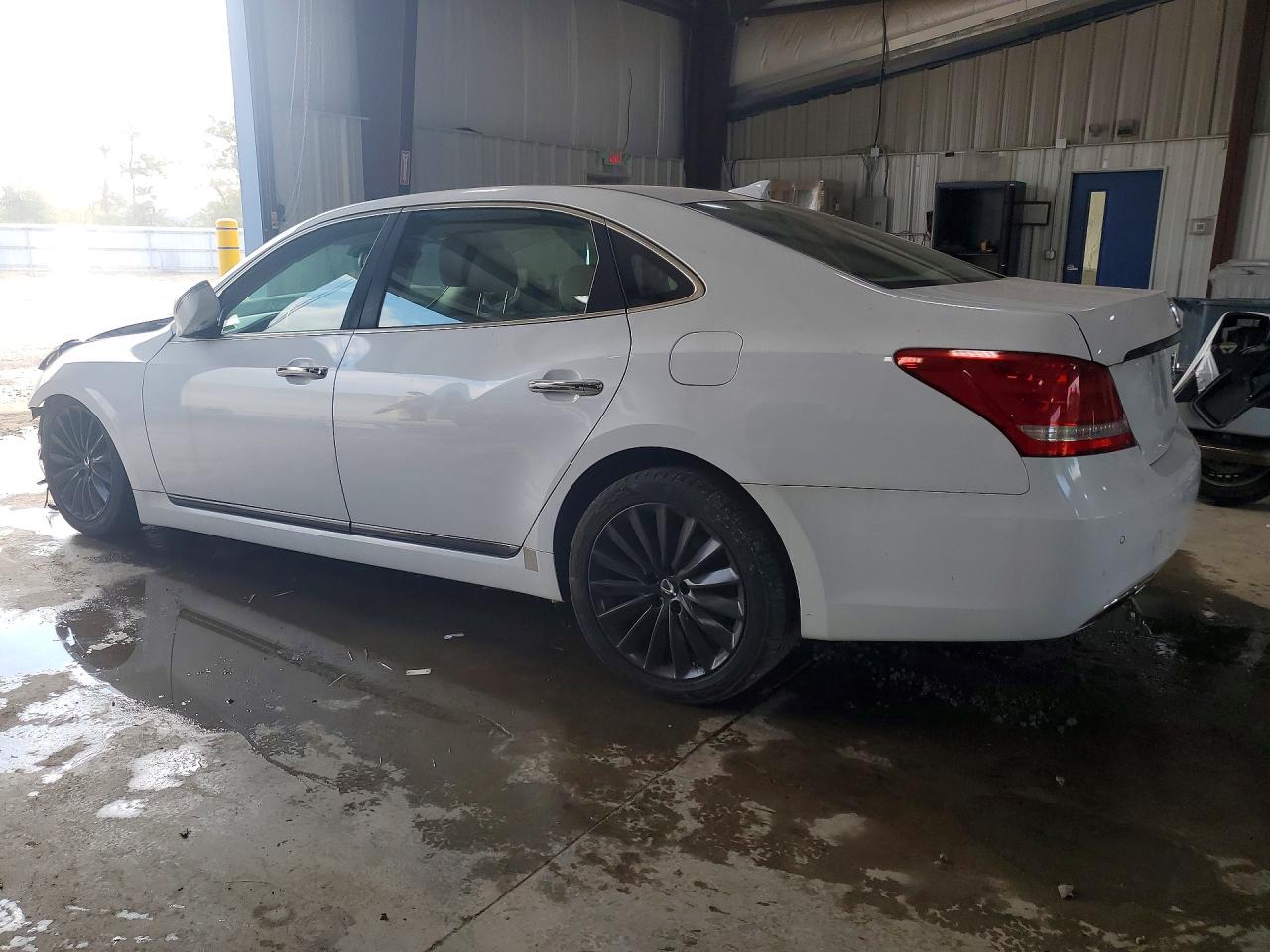 2014 Hyundai Equus Signature White vin: KMHGH4JH0EU089308