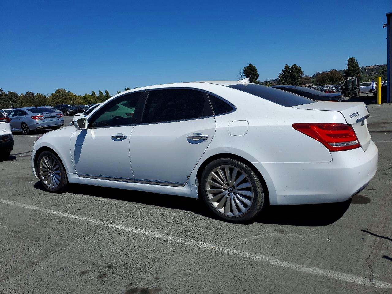2015 Hyundai Equus Signature White vin: KMHGH4JH0FU098561