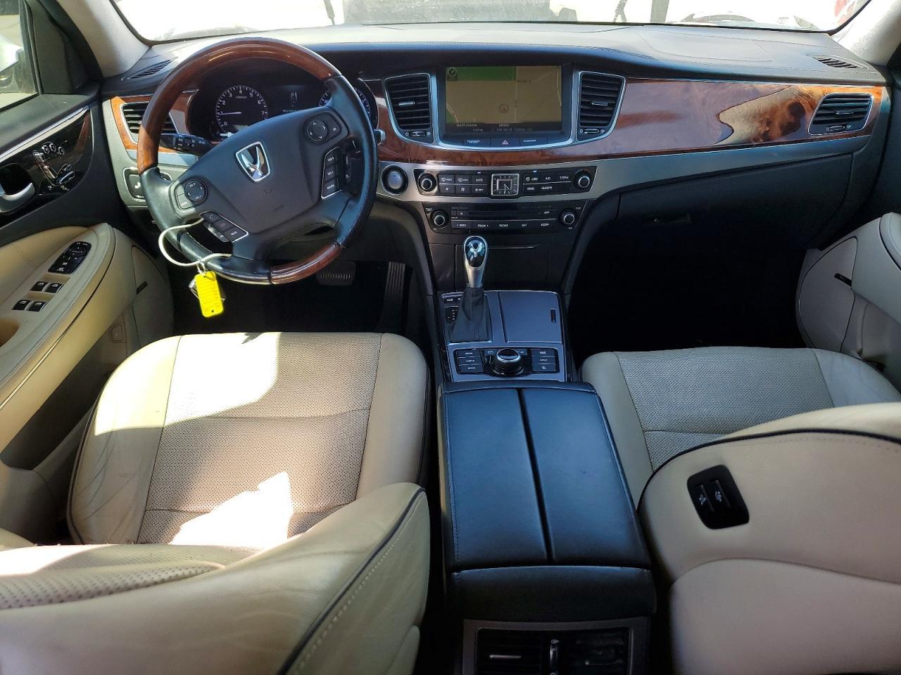 2015 Hyundai Equus Signature White vin: KMHGH4JH0FU098561