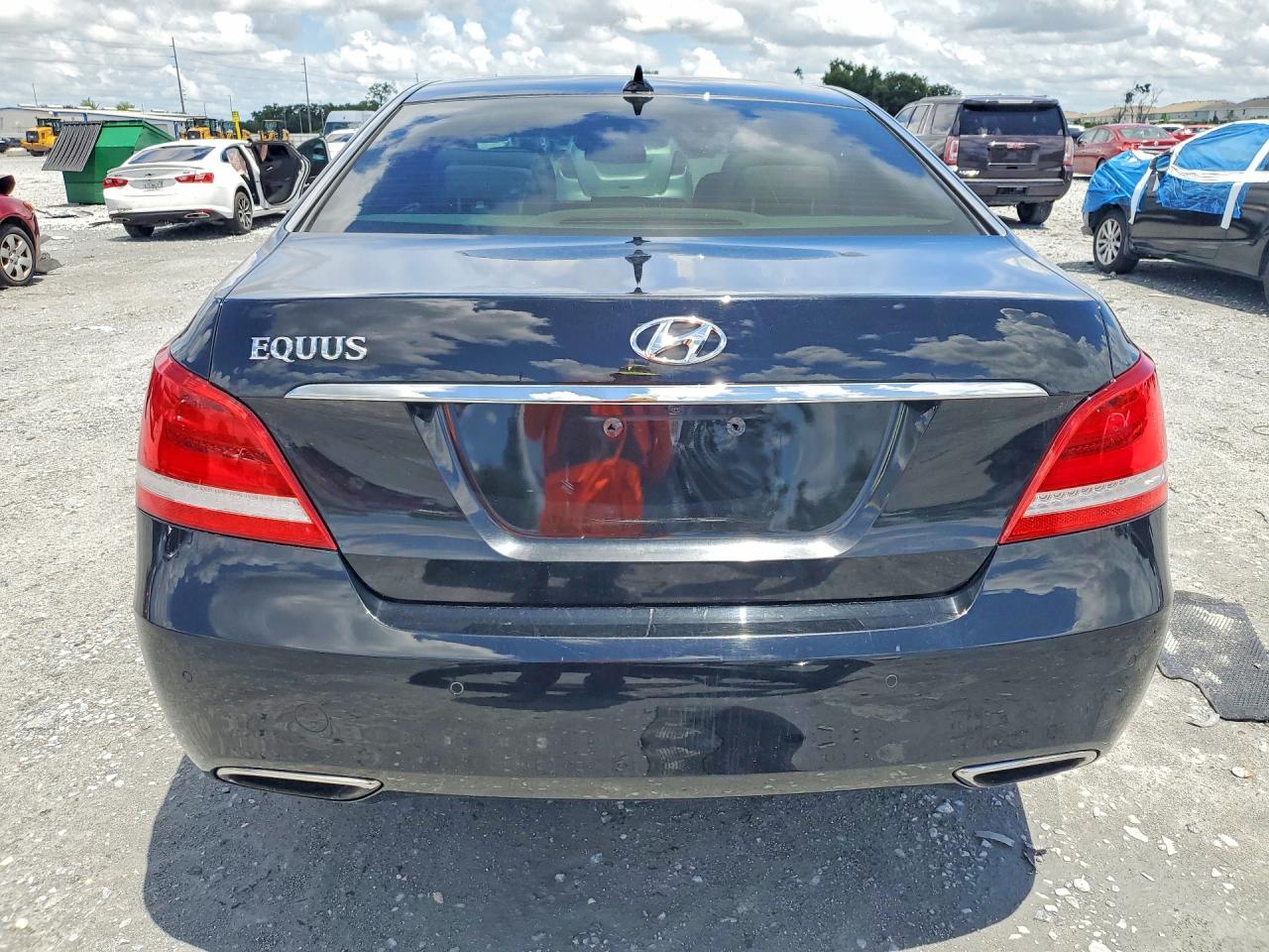 2014 Hyundai Equus Signature Black vin: KMHGH4JH1EU075353