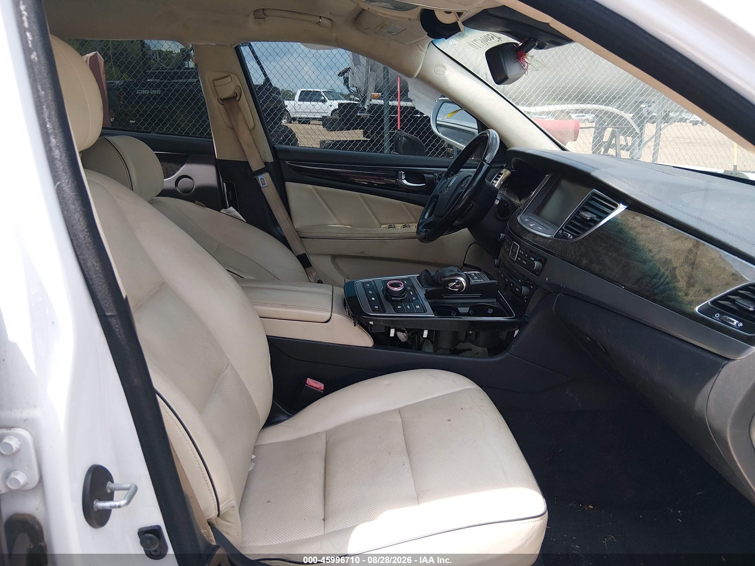 2014 Hyundai Equus Signature White vin: KMHGH4JH1EU085946
