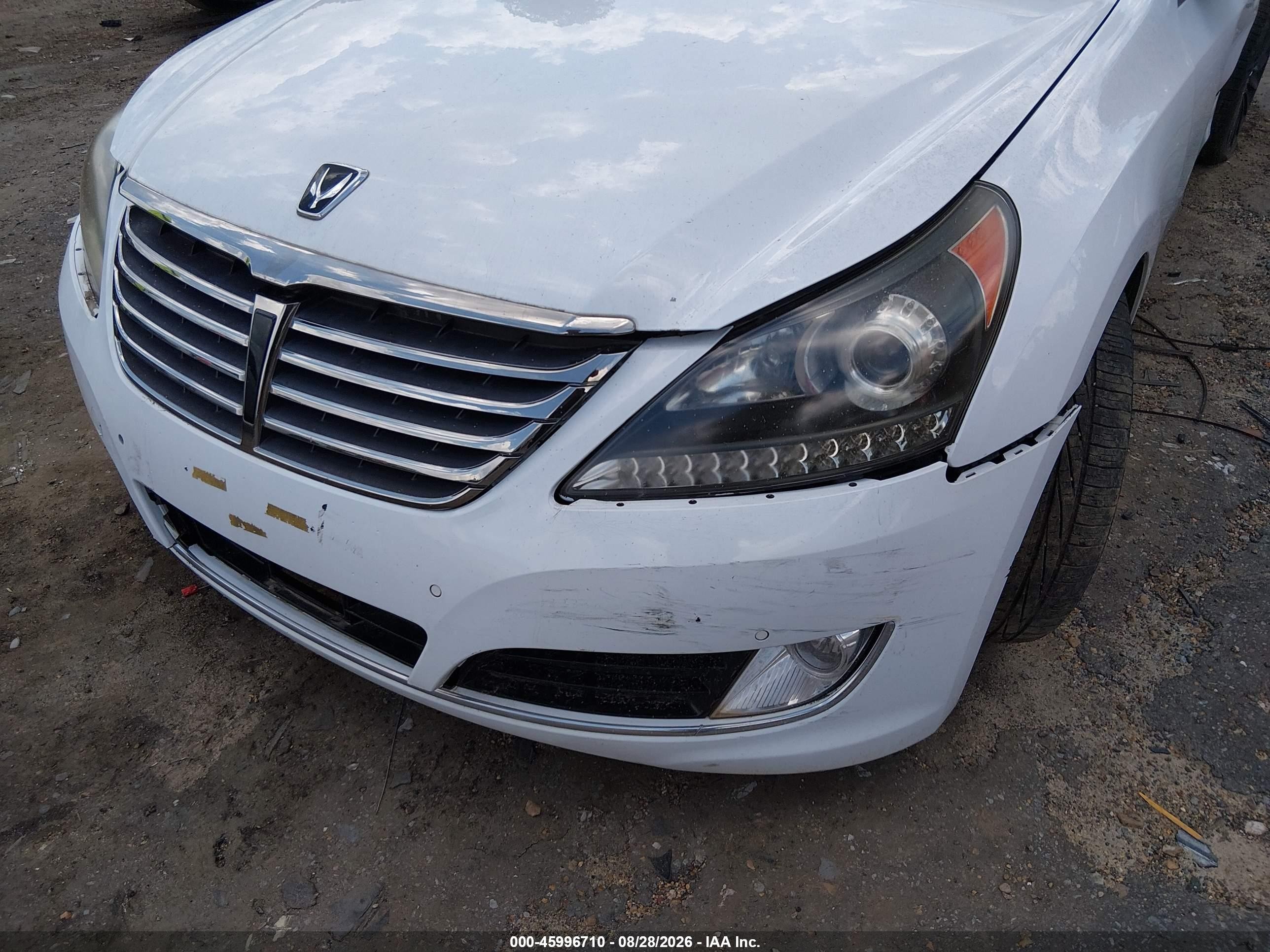 2014 Hyundai Equus Signature White vin: KMHGH4JH1EU085946