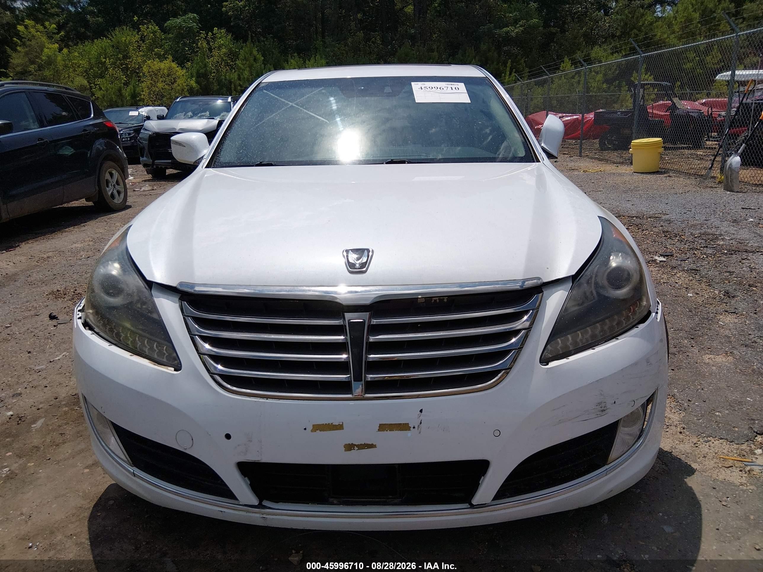 2014 Hyundai Equus Signature White vin: KMHGH4JH1EU085946