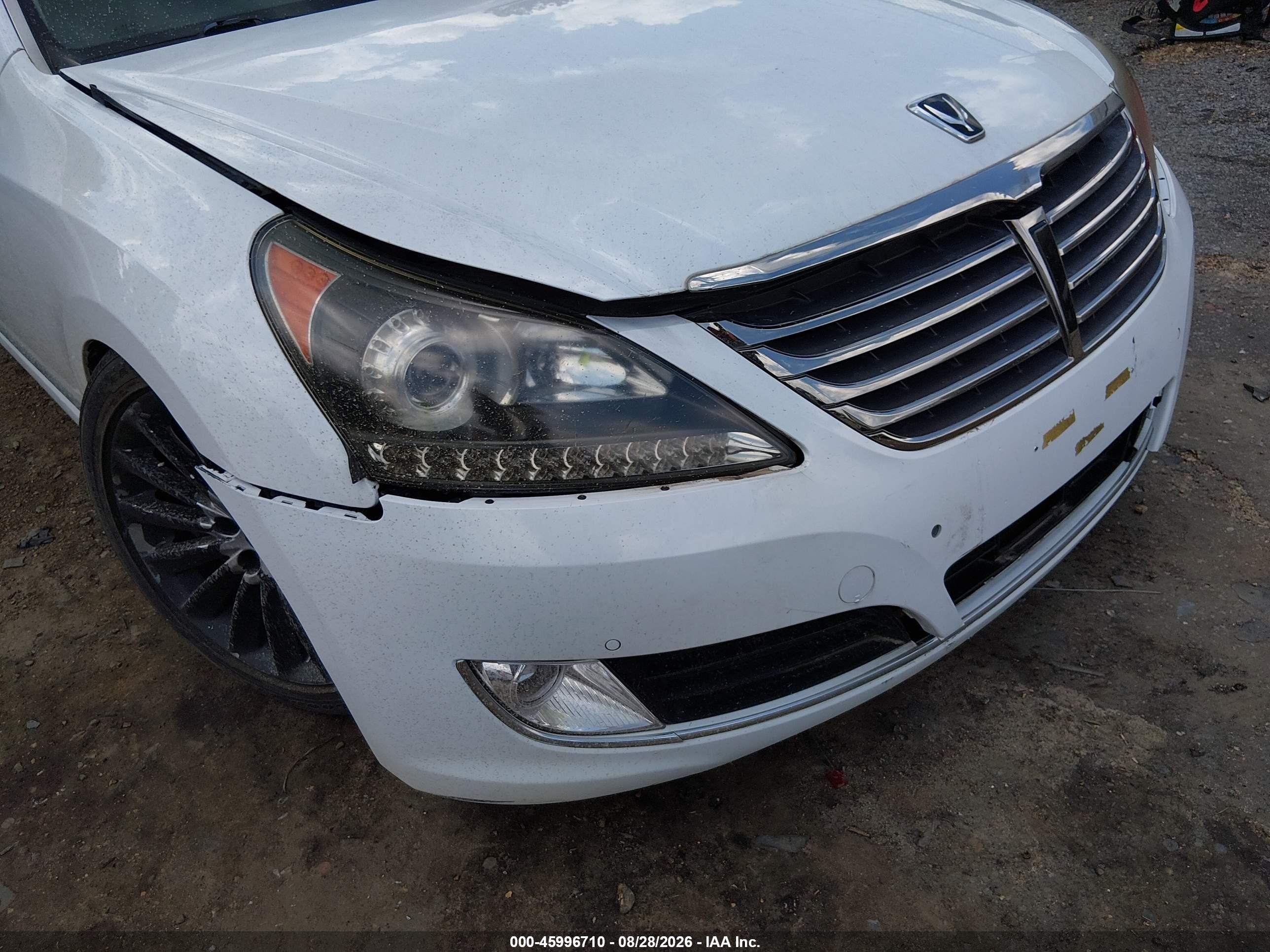 2014 Hyundai Equus Signature White vin: KMHGH4JH1EU085946