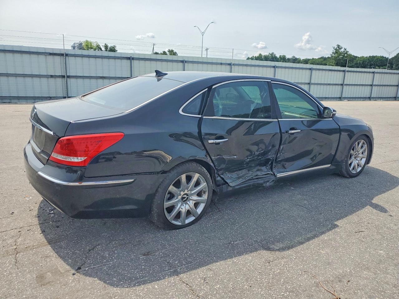 2012 Hyundai Equus Signature Black vin: KMHGH4JH2CU051530