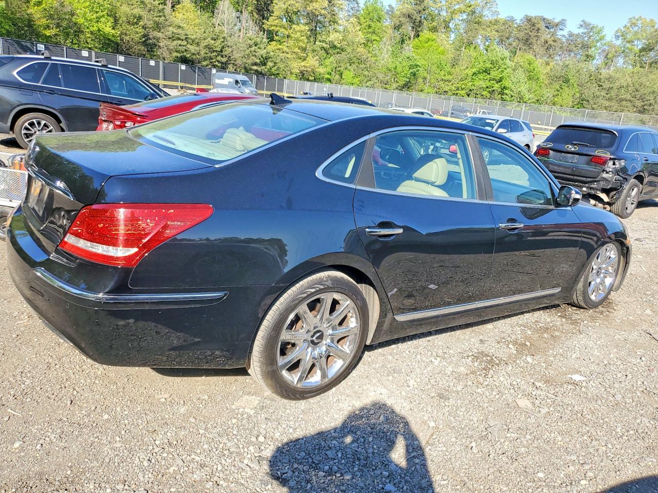 2012 Hyundai Equus Signature Black vin: KMHGH4JH2CU052483