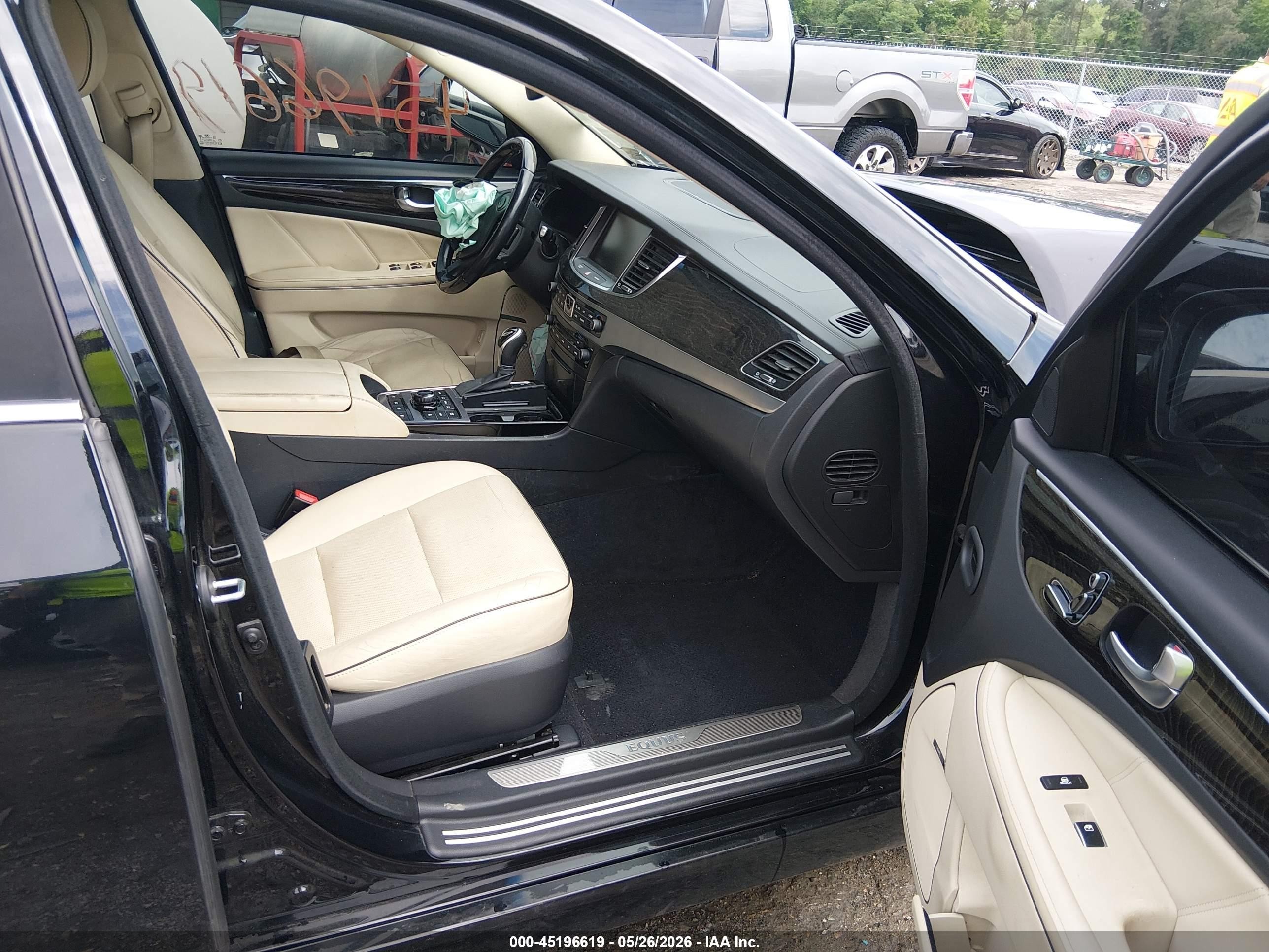 2015 Hyundai Equus Signature Black vin: KMHGH4JH2FU092745