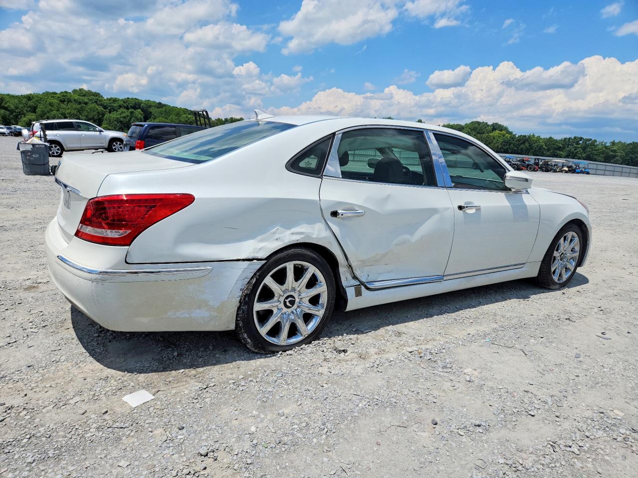 2013 Hyundai Equus Signature White vin: KMHGH4JH3DU058133
