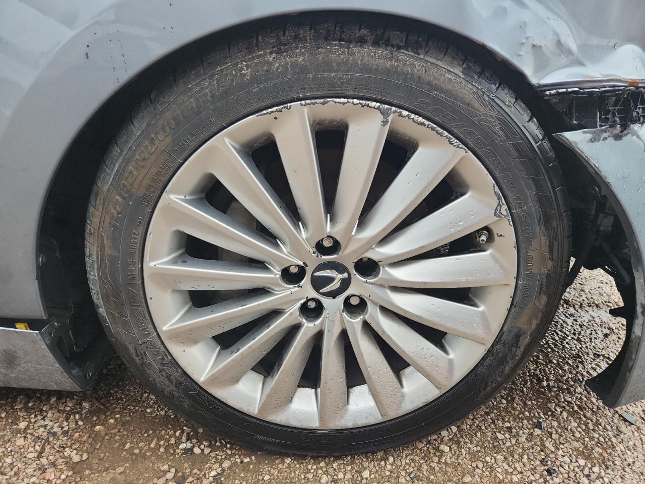 2015 Hyundai Equus Signature Gray vin: KMHGH4JH3FU095461 Damage: Right Front Wheel, Curb Rash, > 12 Inches