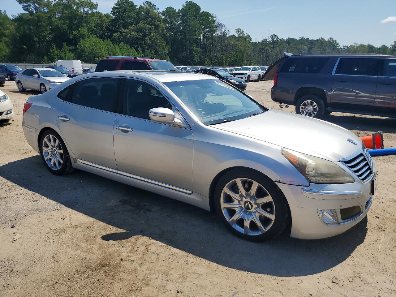 2012 Hyundai Equus Signature Silver vin: KMHGH4JH4CU056986