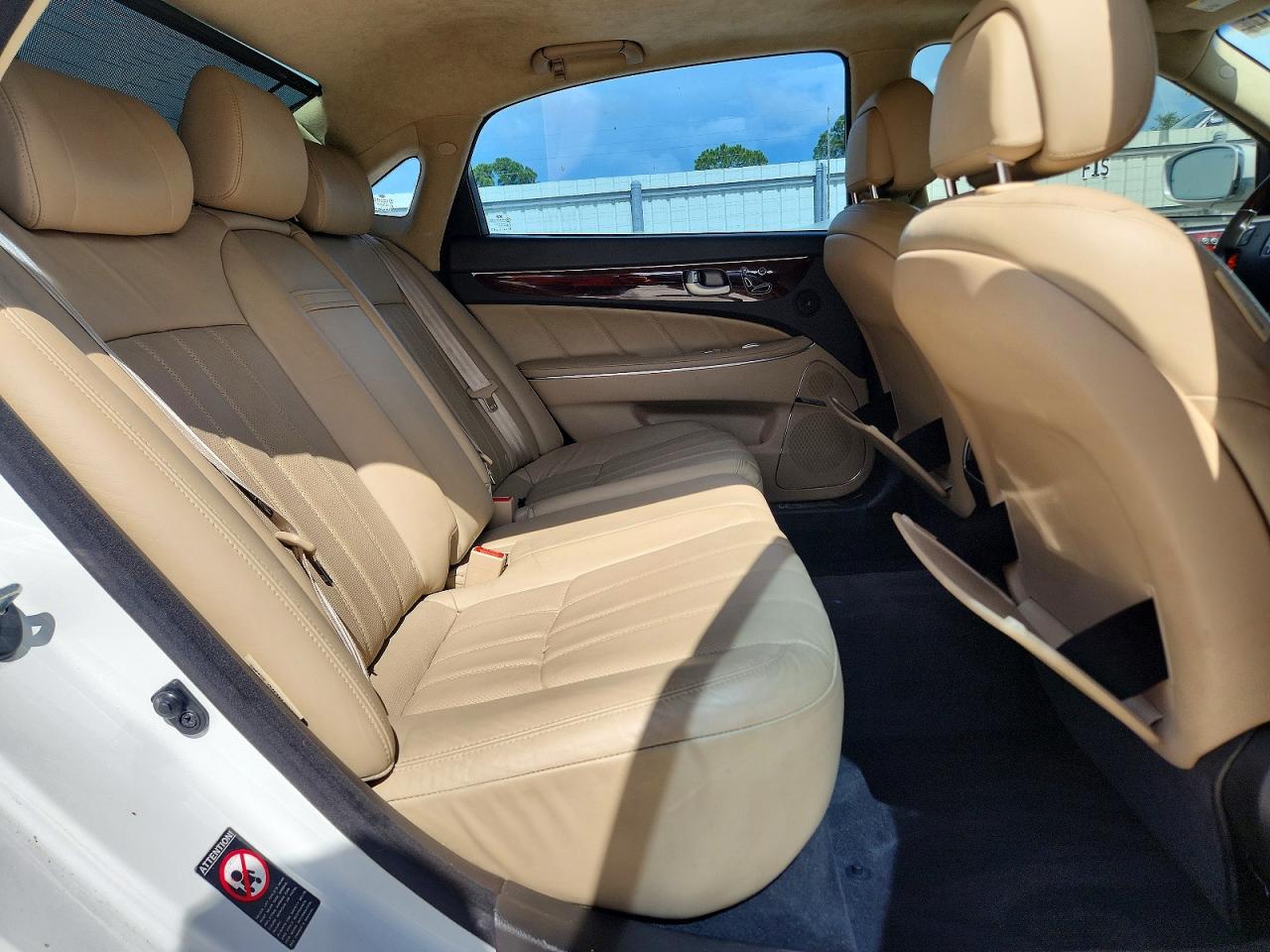 2013 Hyundai Equus Signature White vin: KMHGH4JH4DU067911
