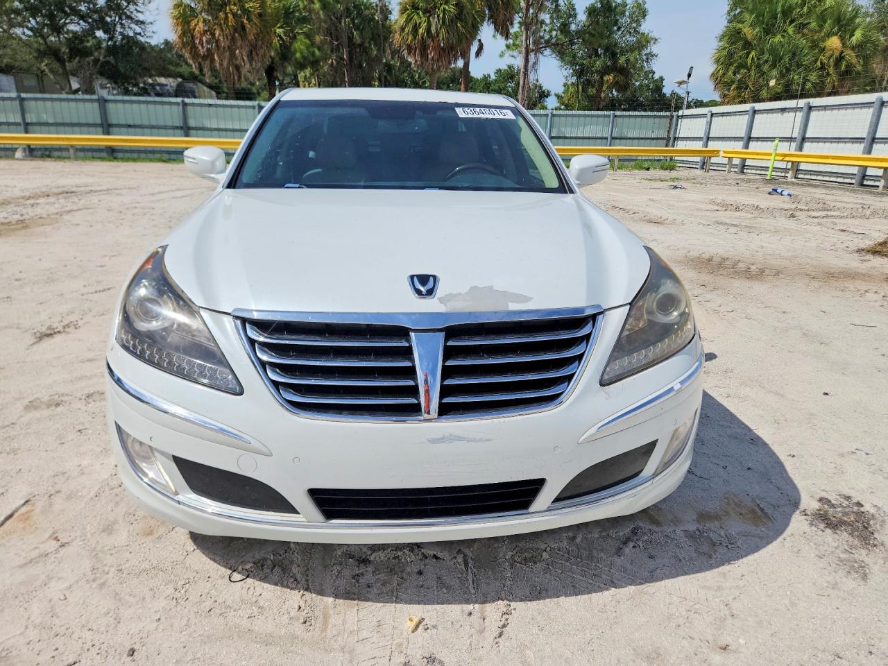 2013 Hyundai Equus Signature White vin: KMHGH4JH4DU067911