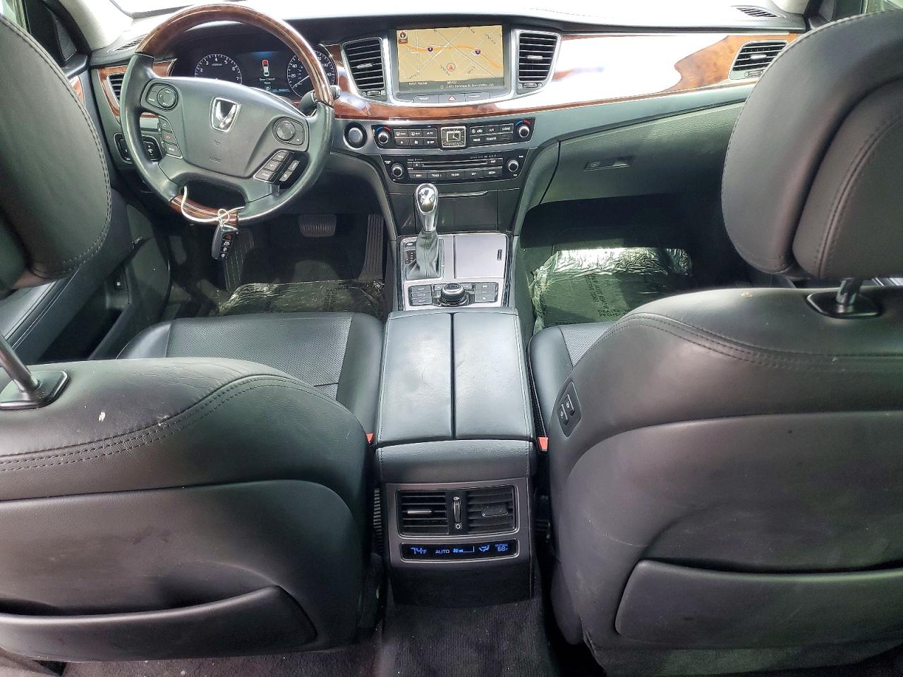 2015 Hyundai Equus Signature Silver vin: KMHGH4JH4FU094190