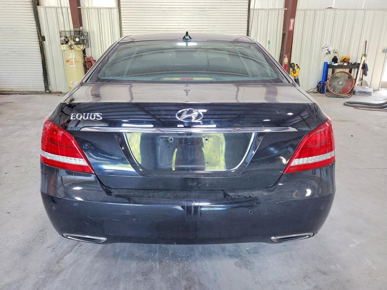 2015 Hyundai Equus Signature Black vin: KMHGH4JH4FU095890