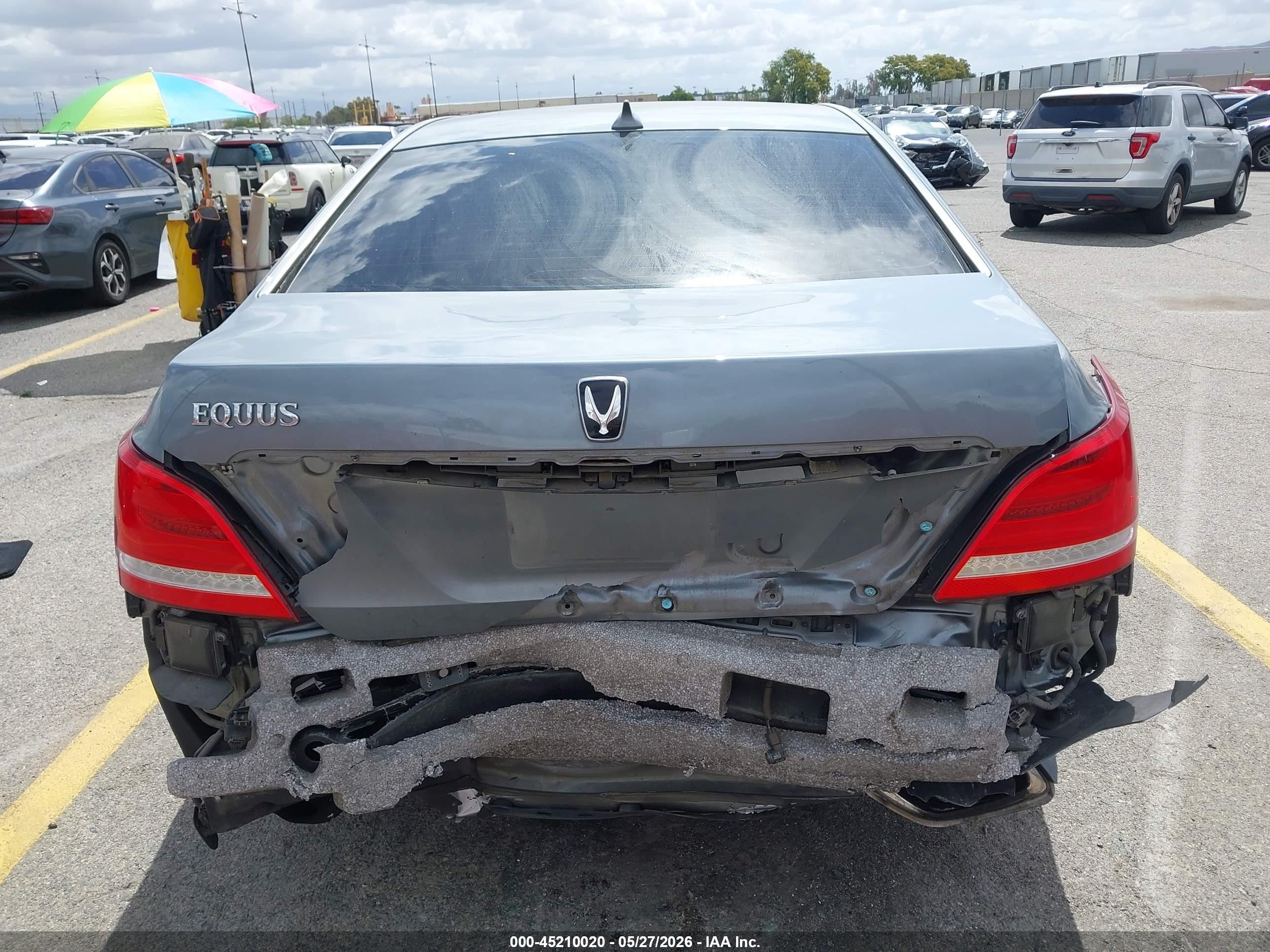 2015 Hyundai Equus Ultimate Teal vin: KMHGH4JH4FU097817