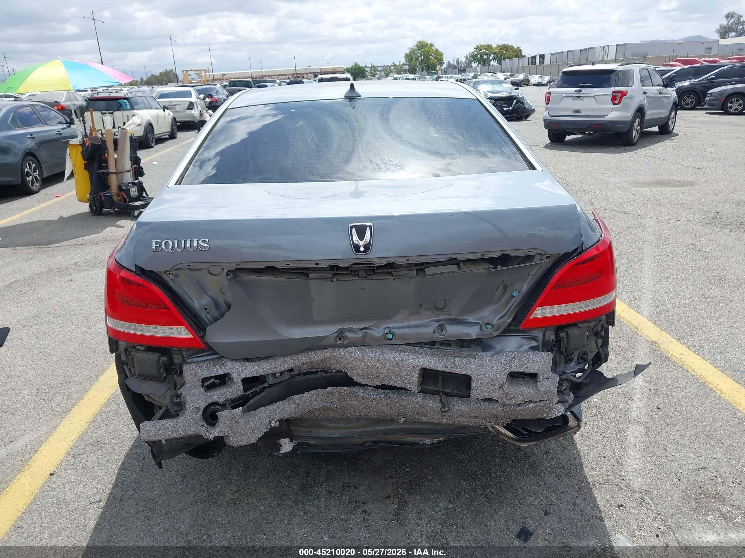 2015 Hyundai Equus Ultimate Teal vin: KMHGH4JH4FU097817