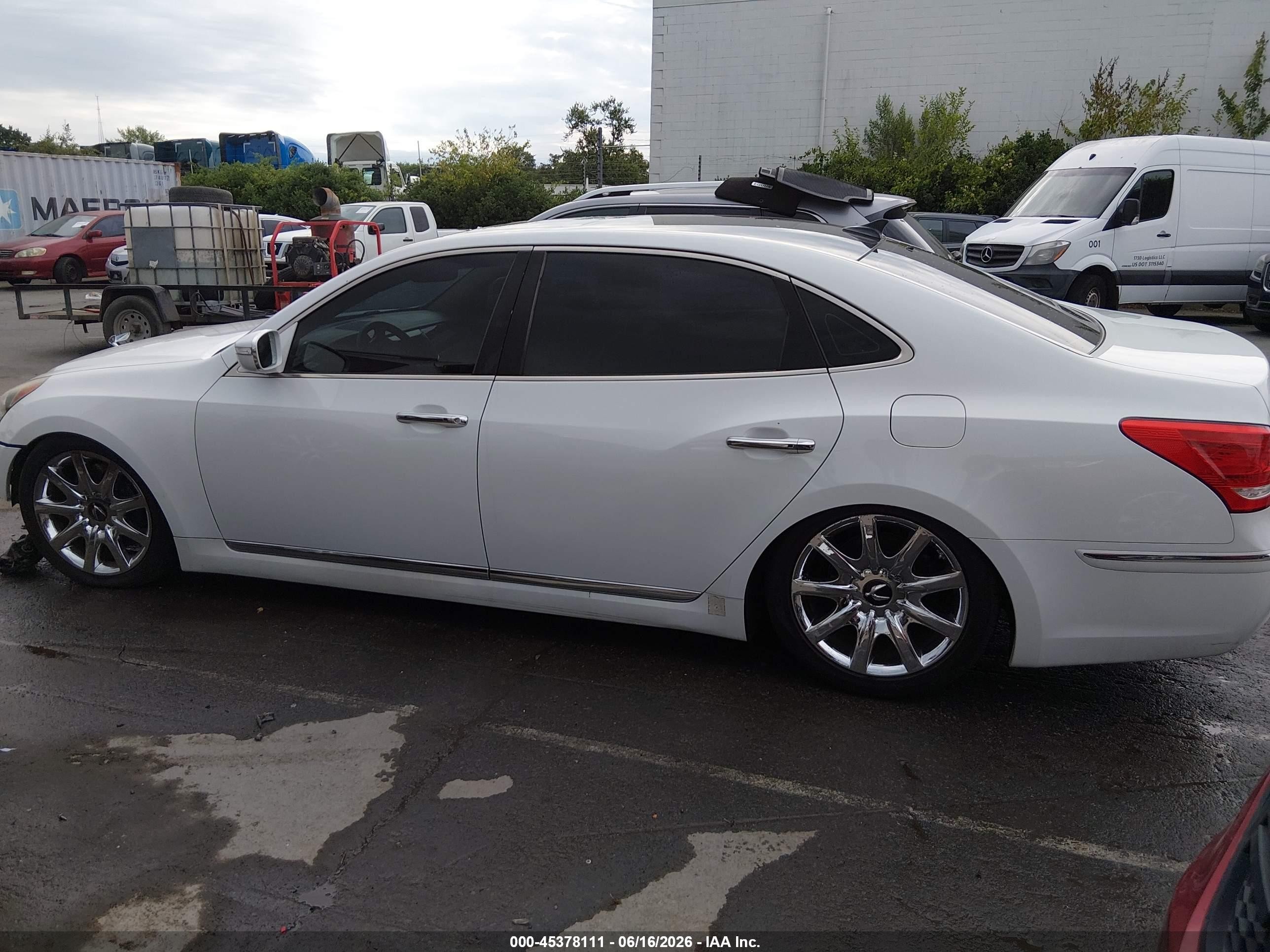 2012 Hyundai Equus Signature White vin: KMHGH4JH6CU050350