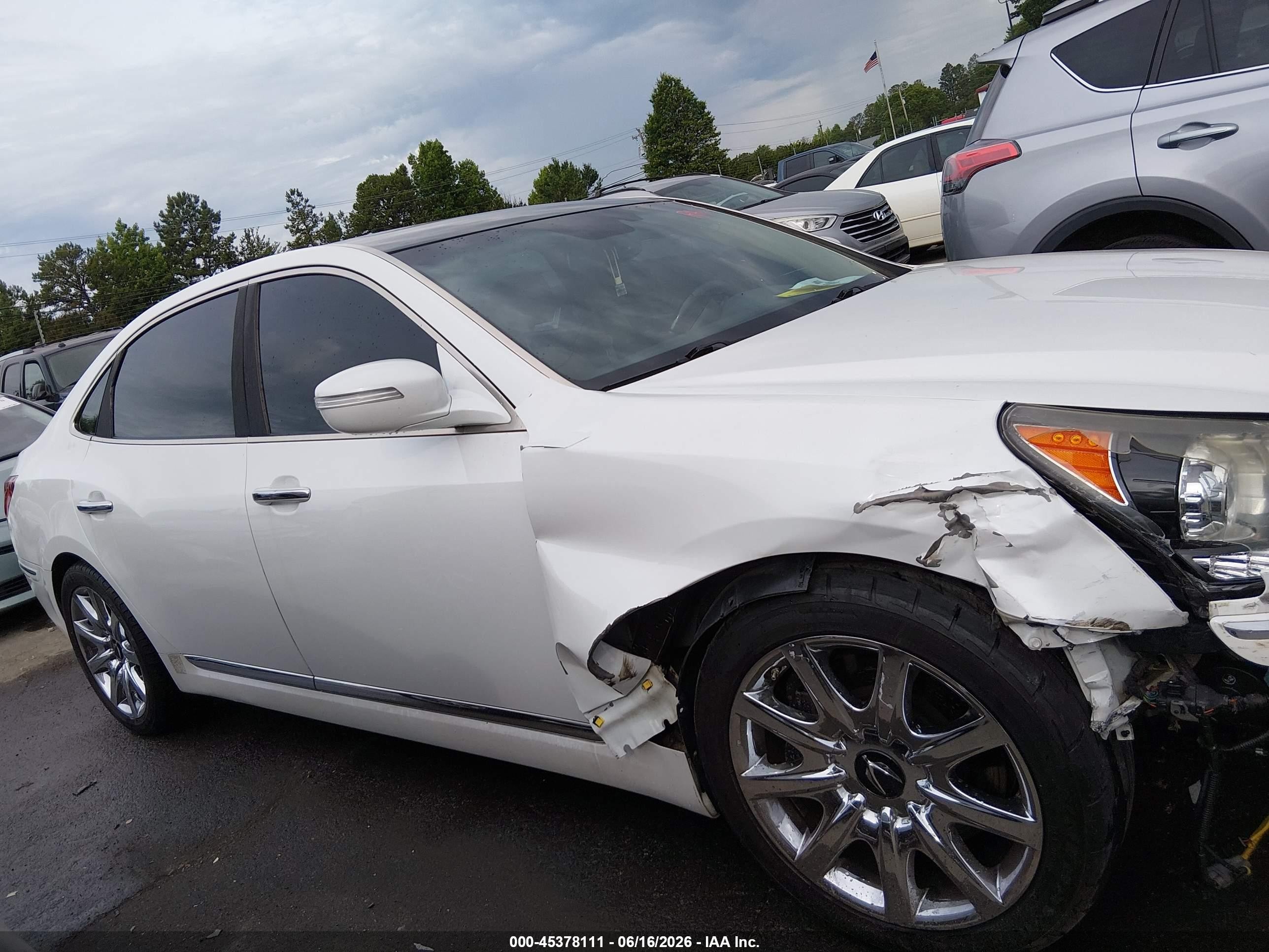 2012 Hyundai Equus Signature White vin: KMHGH4JH6CU050350