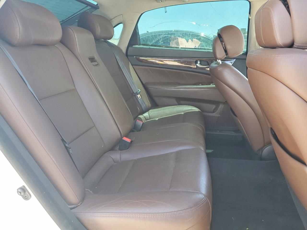 2014 Hyundai Equus Signature White vin: KMHGH4JH6EU075087